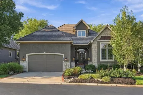 5404 W 124th Ter, Leawood, KS 66209