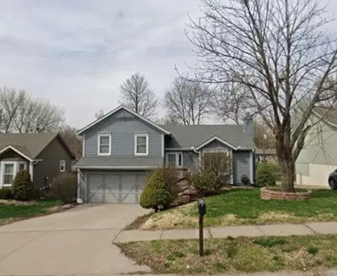 516 NW 80th Ter, Kansas City, MO 64118
