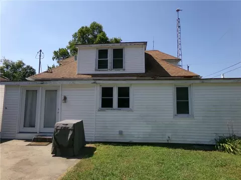 Exterior - 107 N Walnut St, Emma, MO 65327 photo 1 of 5