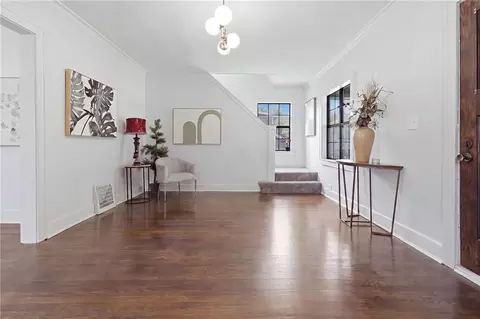 Entry Way - 10107 E 11th St, Independence, MO 64053 photo 1 of 3