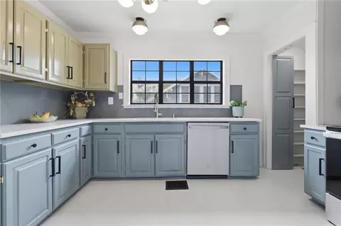 Kitchen - 10107 E 11th St, Independence, MO 64053 photo 2 of 2