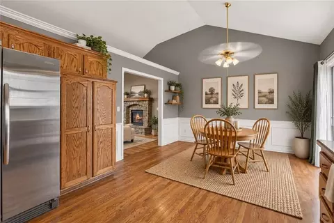 Dining - 524 NE Topaz Dr, Lees Summit, MO 64086 photo 1 of 2