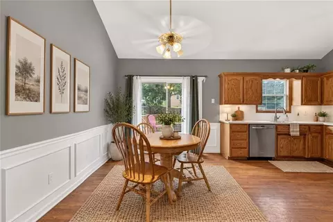Dining - 524 NE Topaz Dr, Lees Summit, MO 64086 photo 2 of 2