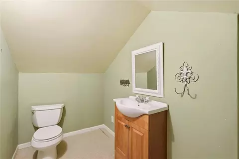 Bath - 11411 E Norledge St, Sugar Creek, MO 64054 photo 3 of 3