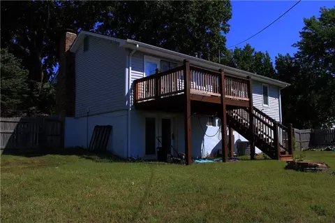 Exterior - 16623 E 42nd Ter, Independence, MO 64055 photo 6 of 6