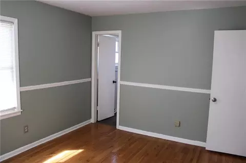 Bedroom - 16623 E 42nd Ter, Independence, MO 64055 photo 5 of 5