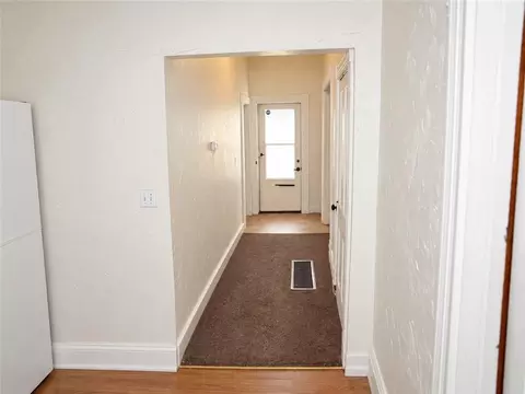 Entry Way - 211 Ming St, Warrensburg, MO 64093 photo 2 of 2