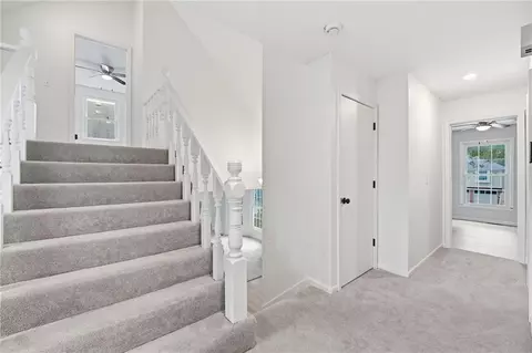 Entry Way - 2004 E 144th Ter, Olathe, KS 66062 photo 4 of 5
