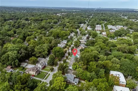 View/Area - 1432 W Walnut St, Independence, MO 64050 photo 7 of 10