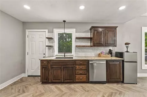 Kitchen - 1432 W Walnut St, Independence, MO 64050 photo 2 of 4