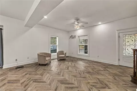 Living - 1432 W Walnut St, Independence, MO 64050 photo 4 of 4