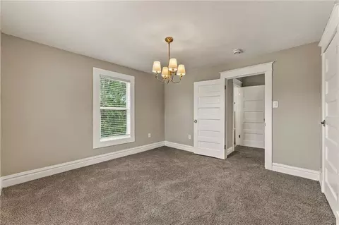 Bedroom - 1432 W Walnut St, Independence, MO 64050 photo 5 of 8