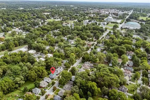 View/Area - 1432 W Walnut St, Independence, MO 64050 photo 4 of 10