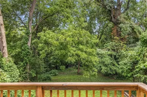Exterior - 1432 W Walnut St, Independence, MO 64050 photo 12 of 13