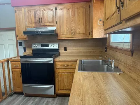 Kitchen - 315 E Washington St, Pittsburg, KS 66762 photo 1 of 2