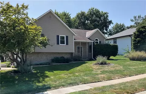 2109 3rd St, Lees Summit, MO 64063 photo 2