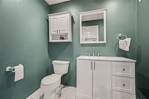 Bath - 1108 E 18th St, Kearney, MO 64060 photo 4 of 4