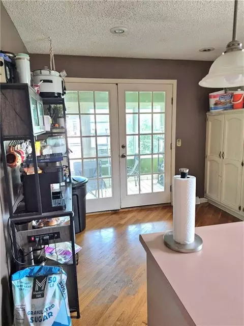 Kitchen - 18500 E 27th St, Independence, MO 64057 photo 1 of 5