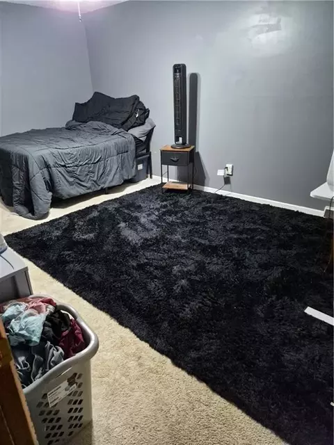Bedroom - 18500 E 27th St, Independence, MO 64057 photo 2 of 4
