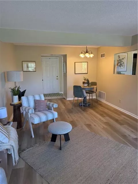 12836 110 Ter, Overland Park, KS 66210
