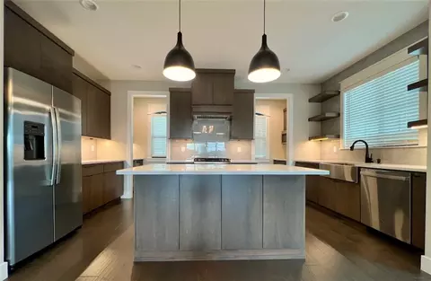 Kitchen - 406 Stoneridge Dr, Lawrence, KS 66049 photo 1 of 4