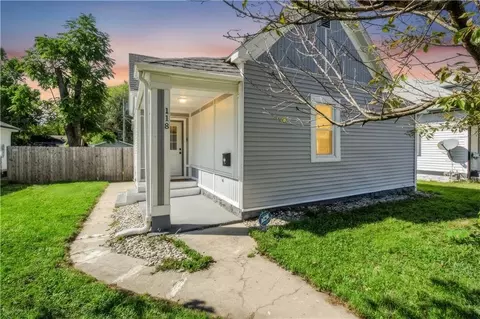 118 S Quincy Ave, Sedalia, MO 65301