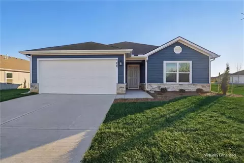 829 N Buckeye St, Gardner, KS 66030
