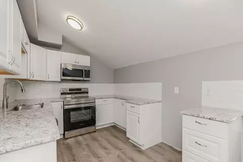 Kitchen - 10522 E 6th St, Independence, MO 64053 photo 1 of 4