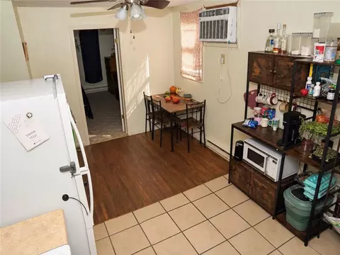 Kitchen - 414 Broad St, Warrensburg, MO 64093 photo 3 of 5