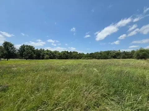 189 Th St, Linwood, KS 66052