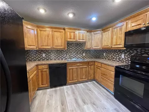Kitchen - 18904 E Arrowhead Dr, Independence, MO 64056 photo 1 of 1