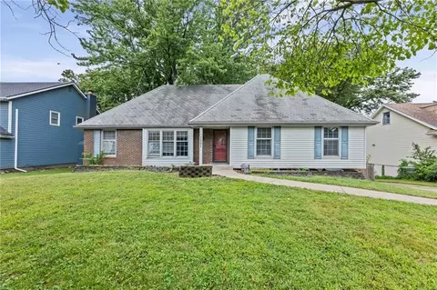 1501 SW 23rd St, Blue Springs, MO 64015