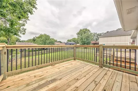 Exterior - 1105 Brookside Pl, Raymore, MO 64083 photo 4 of 10