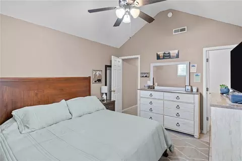Bedroom - 6066 NE Moonstone Dr, Lees Summit, MO 64064 photo 1 of 5