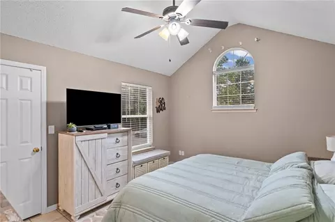 Bedroom - 6066 NE Moonstone Dr, Lees Summit, MO 64064 photo 2 of 5