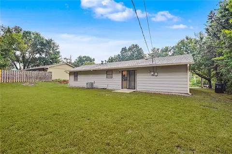 Exterior - 1306 E 16th St, Lawrence, KS 66044 photo 7 of 9