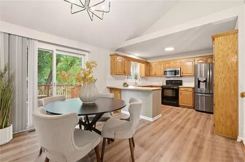 Dining - 1208 NE Beacon Ave, Lees Summit, MO 64086 photo 2 of 2