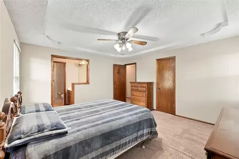 Bedroom - 16513 E 51st St Ct, Independence, MO 64055 photo 2 of 2