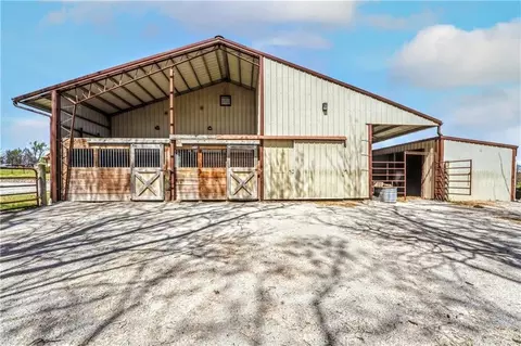 Exterior - 33421 Mcclellen Rd, Drexel, MO 64742 photo 5 of 8