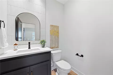 Bath - 4225 NE Overbrook Dr, Lees Summit, MO 64064 photo 1 of 7