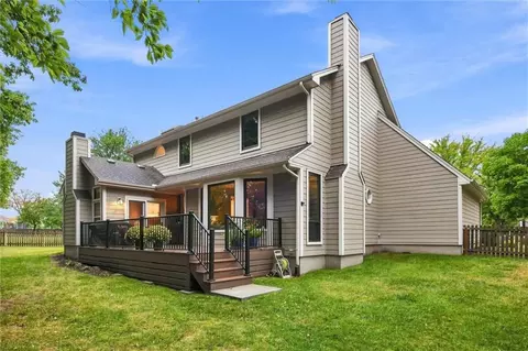 Exterior - 8529 Hall St, Lenexa, KS 66219 photo 7 of 12