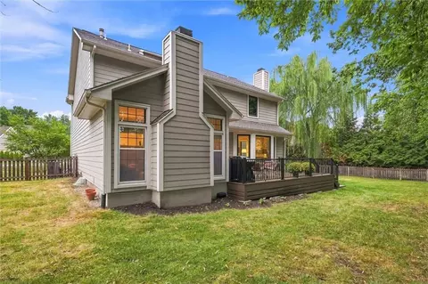 Exterior - 8529 Hall St, Lenexa, KS 66219 photo 9 of 12