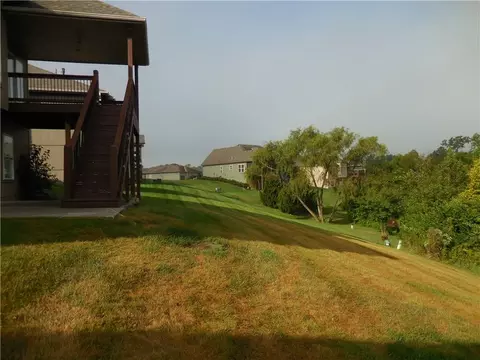 Exterior - 1446 Brompton Ln, Raymore, MO 64083 photo 6 of 6