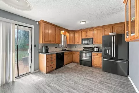 Kitchen - 18909 E 30th Ter, Independence, MO 64057 photo 1 of 1