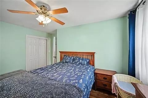 Bedroom - 18104 E 27th Ter, Independence, MO 64057 photo 2 of 5