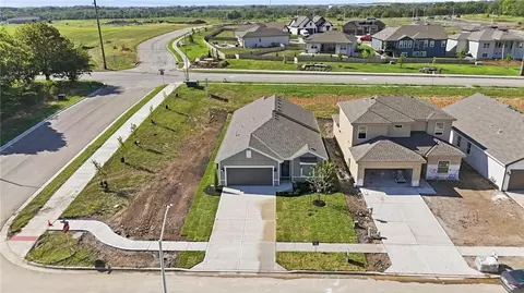 View/Area - 1301 Saddle Ct, Raymore, MO 64083 photo 1 of 2