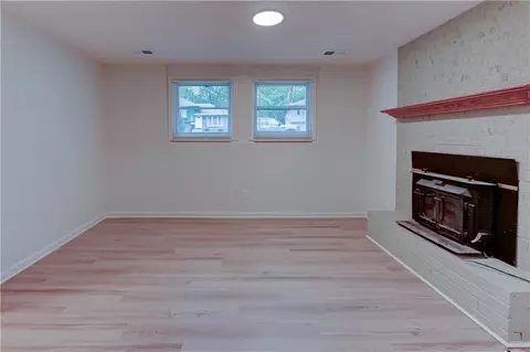 Living - 305 Sharon Dr, Lees Summit, MO 64063 photo 6 of 6