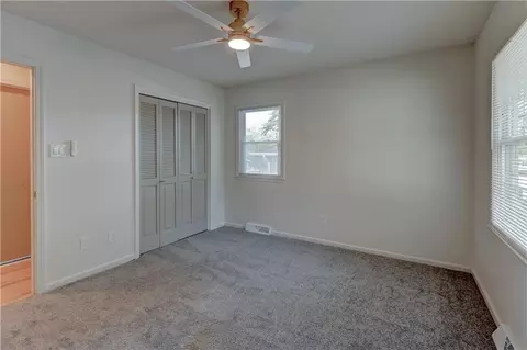 Bedroom - 305 Sharon Dr, Lees Summit, MO 64063 photo 1 of 5