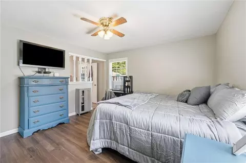 Bedroom - 3713 Stanton St, Lees Summit, MO 64064 photo 5 of 6