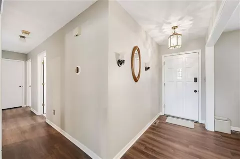 Entry Way - 3713 Stanton St, Lees Summit, MO 64064 photo 2 of 2